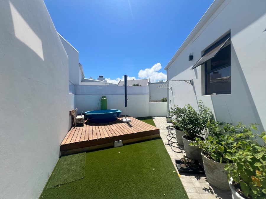 3 Bedroom Property for Sale in Jacobsbaai Western Cape